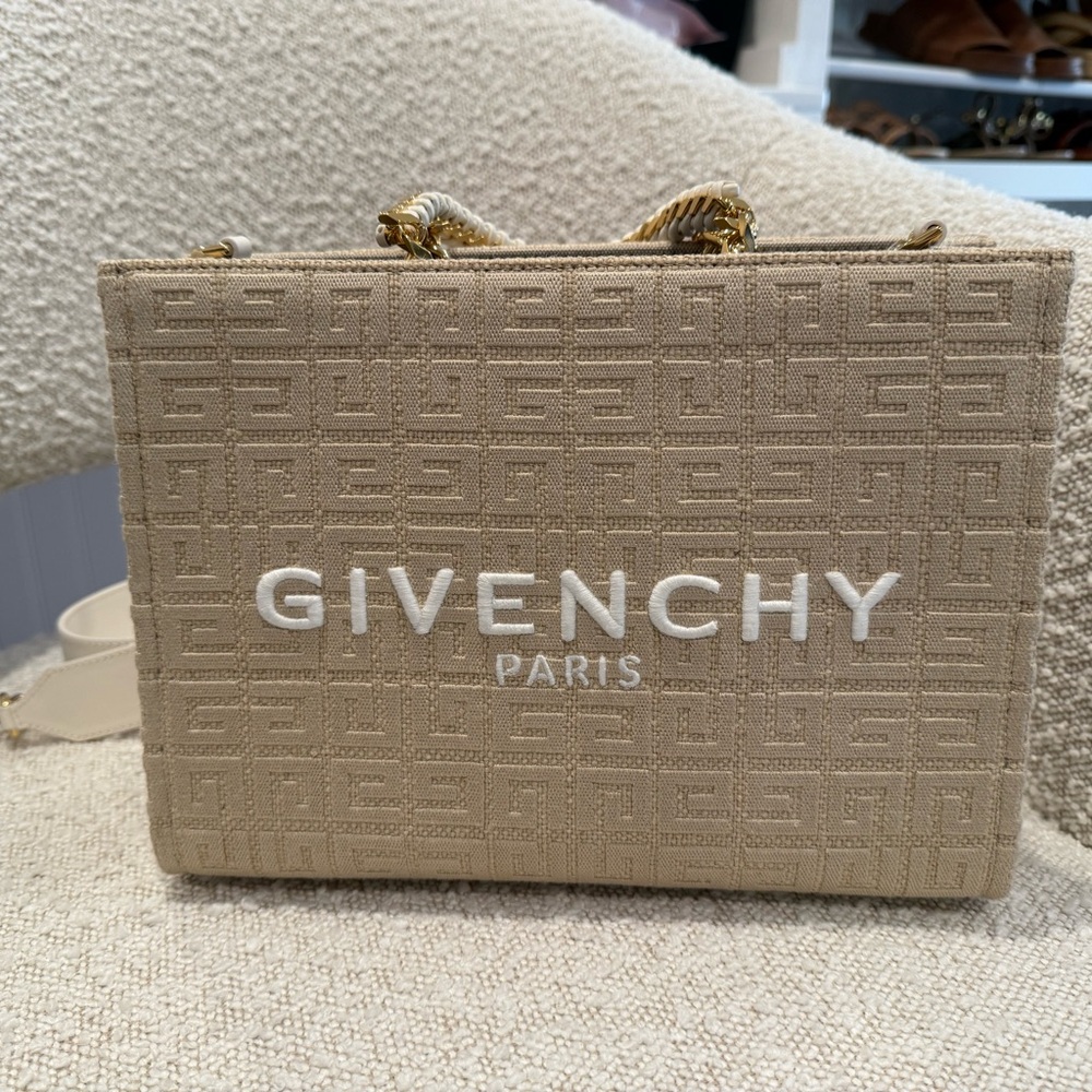 Givenchy G Tote Bag excellent condition